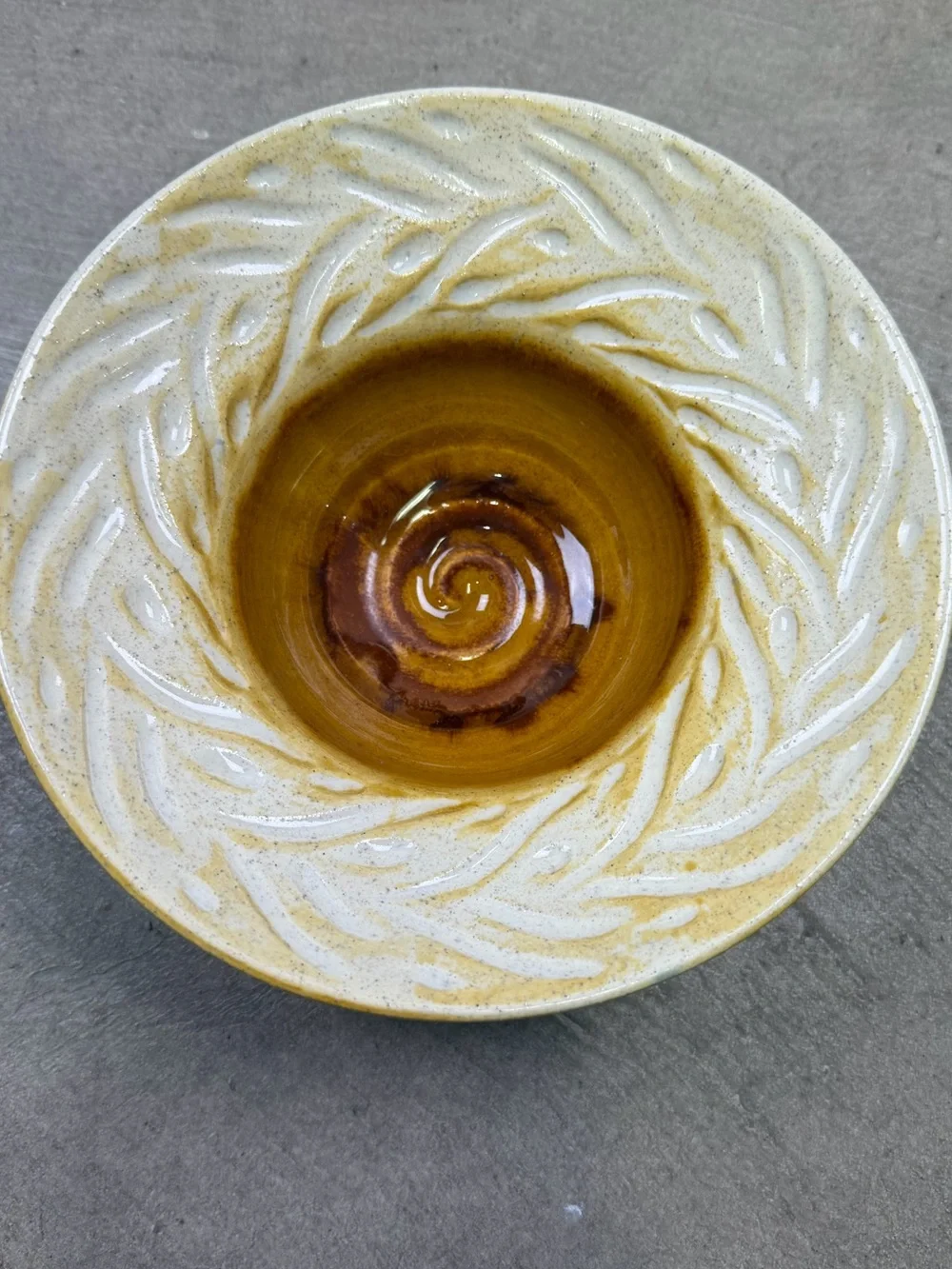 Signed Studio Pottery Bowl Honey Gold Amber Layered Glaze Carved Leaf Design